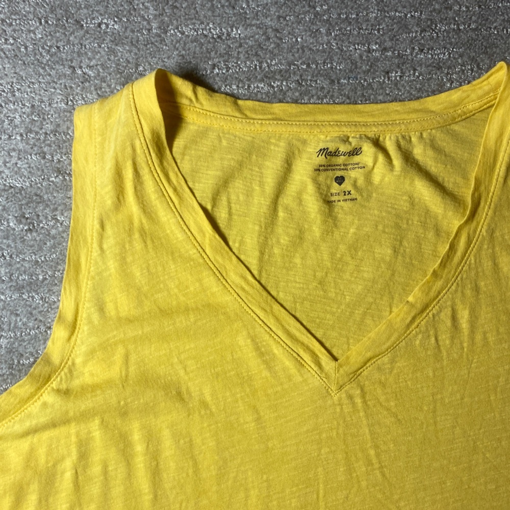 Madewell Bright Yellow Tank with V-Neck, Size 2X